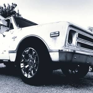 Meet your Posher, Tyler